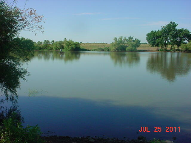 Olpe Lake fish feeder