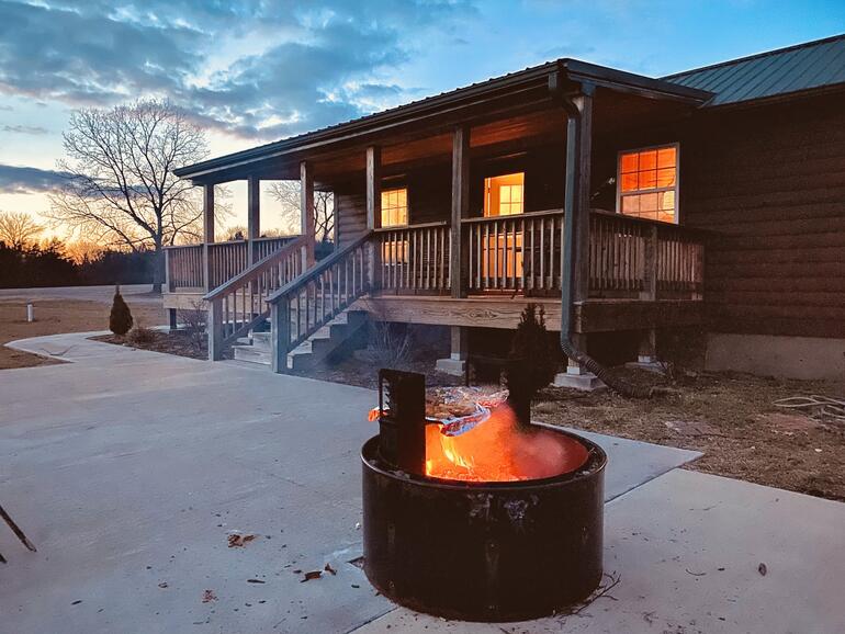 Prairie Meadow Cabin